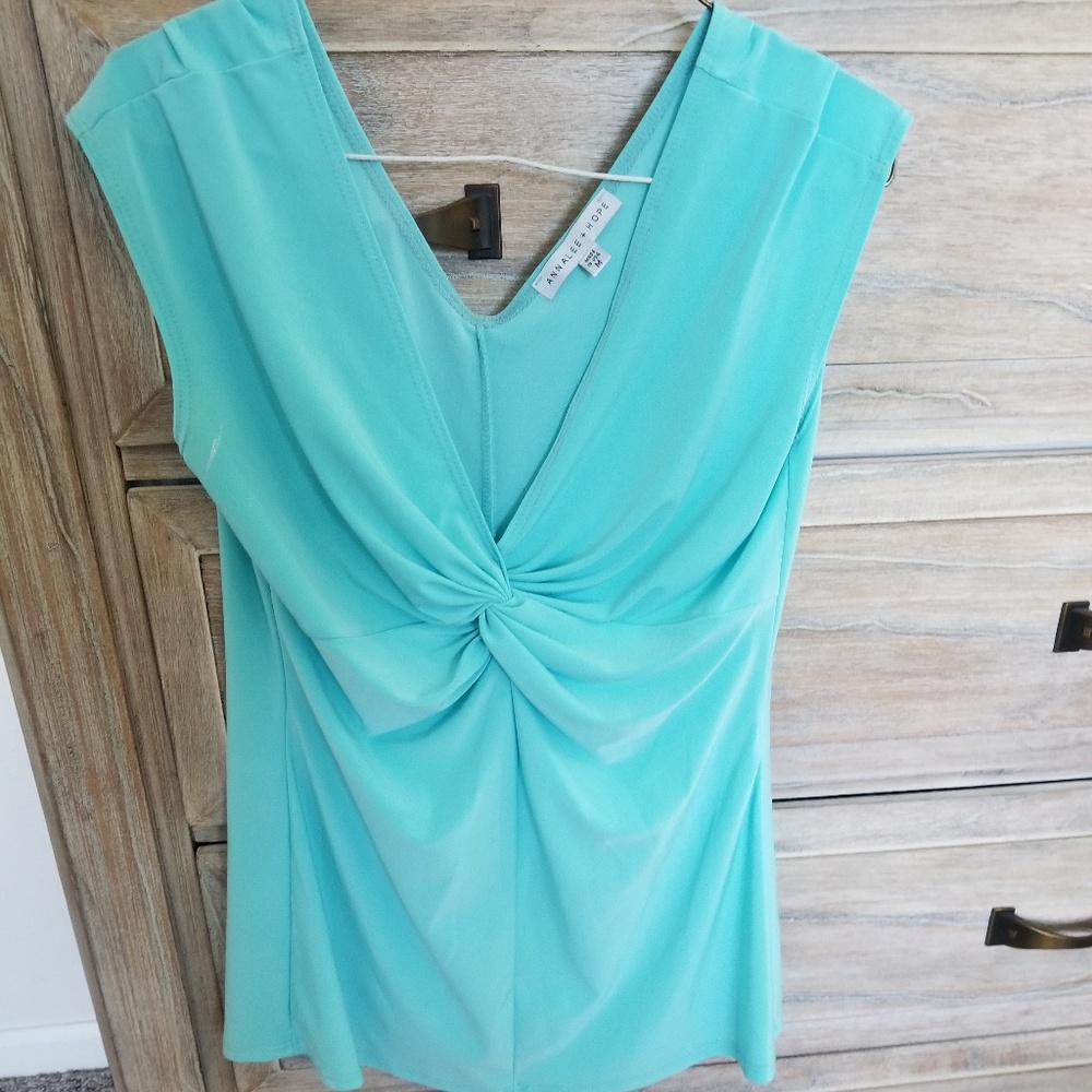Top blue green